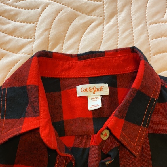 KIDS Red and Black checkered flannel - Picture 4 of 6